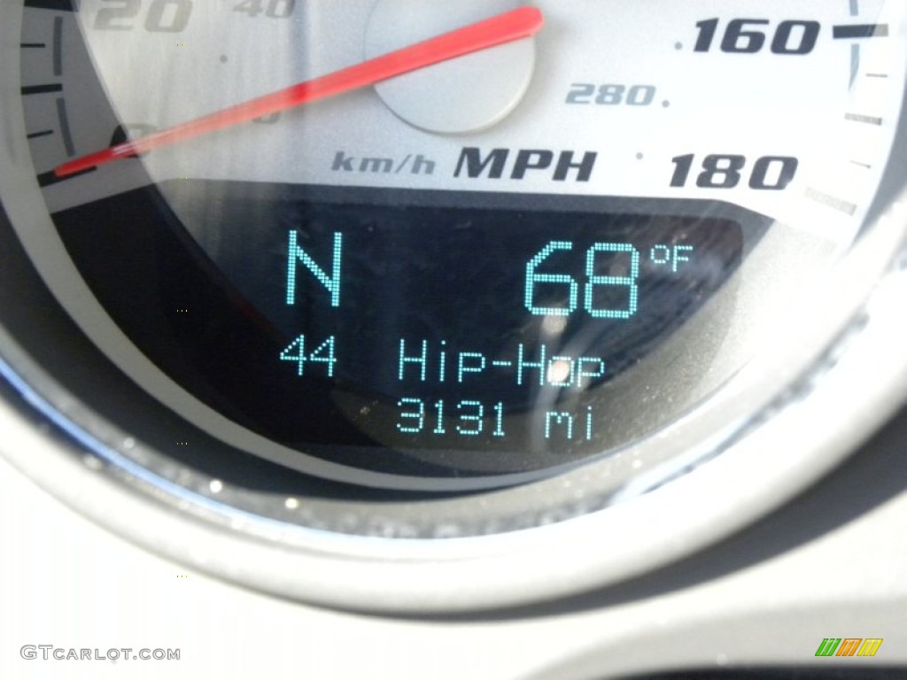 2010 Challenger SRT8 - Plum Crazy Purple Pearl / Dark Slate Gray photo #21