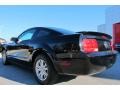 Black - Mustang V6 Coupe Photo No. 3