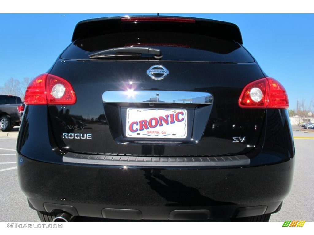 2011 Rogue SV - Wicked Black / Gray photo #4