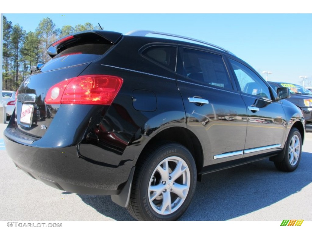 2011 Rogue SV - Wicked Black / Gray photo #5