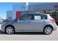 Magnetic Gray Metallic - Versa 1.8 SL Hatchback Photo No. 2