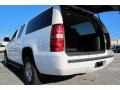 Summit White - Suburban LT 4x4 Photo No. 14