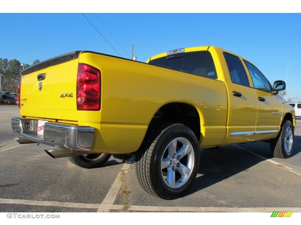 2007 Ram 1500 Big Horn Edition Quad Cab 4x4 - Detonator Yellow / Medium Slate Gray photo #7