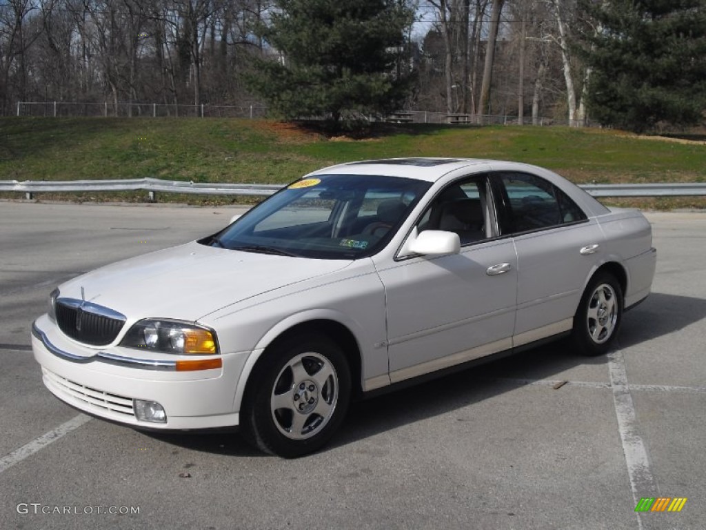 White Pearlescent Tricoat Lincoln LS
