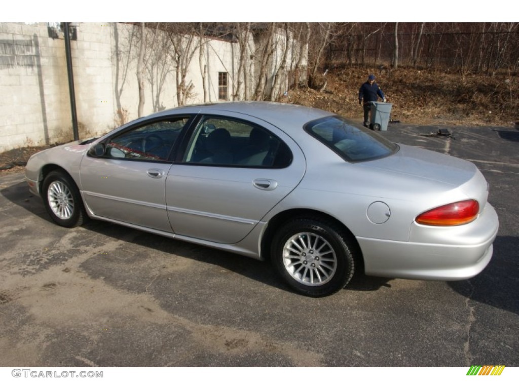 Bright Silver Metallic 2002 Chrysler Concorde LX Exterior Photo #59299385