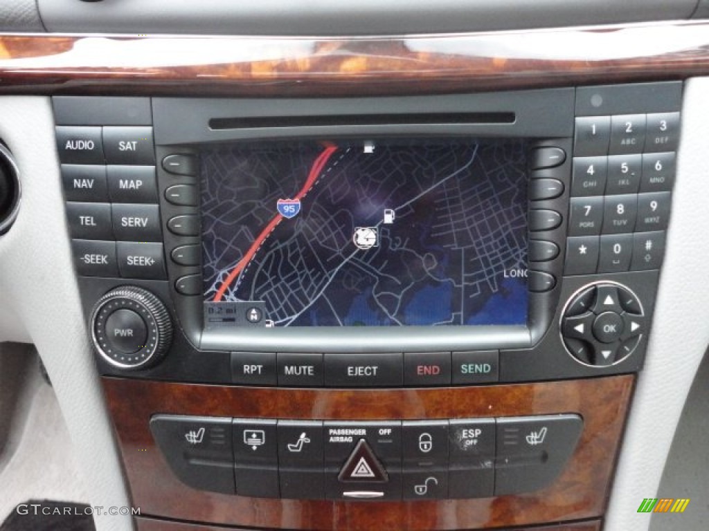 2004 Mercedes-Benz E 500 4Matic Sedan Controls Photos