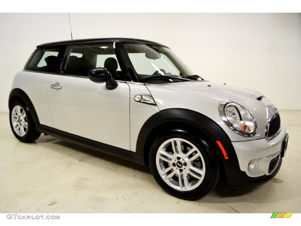 2011 Cooper S Hardtop - White Silver Metallic / Carbon Black photo #2