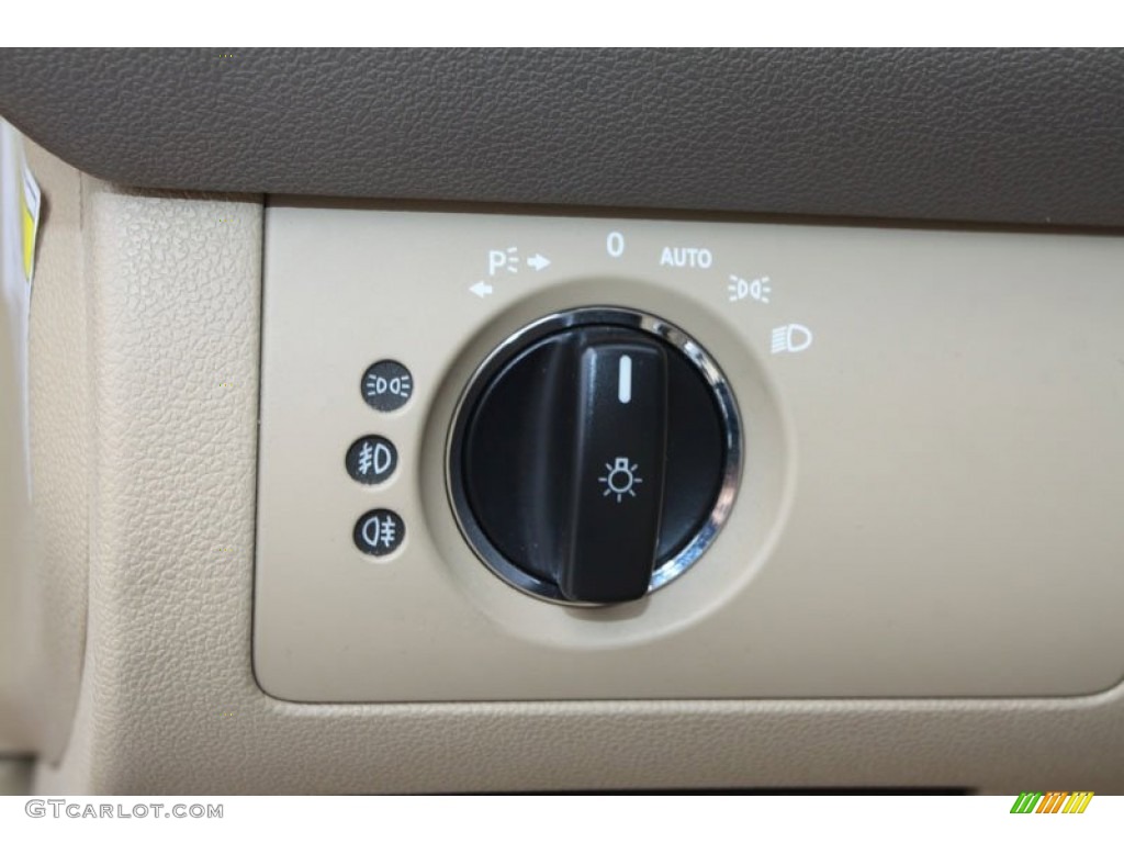 2007 Mercedes-Benz ML 320 CDI 4Matic Controls Photo #59303864