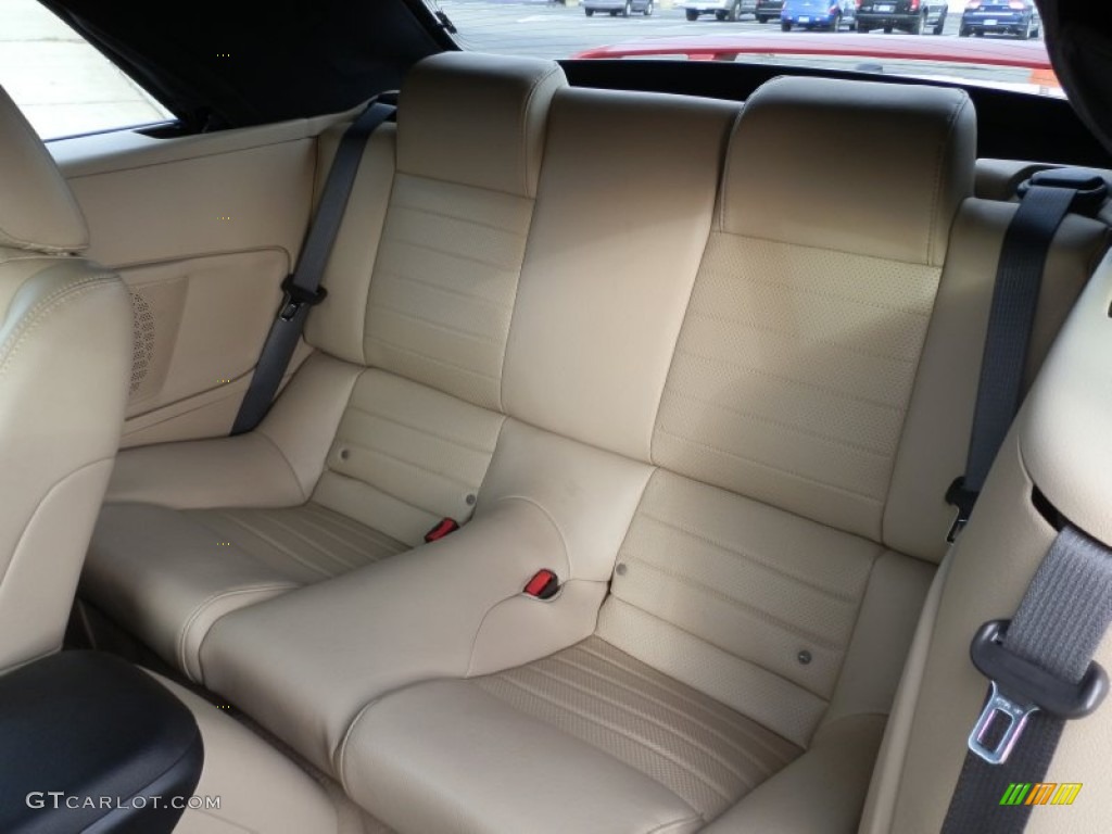 Medium Parchment Interior 2009 Ford Mustang GT Premium Convertible Photo #59304308