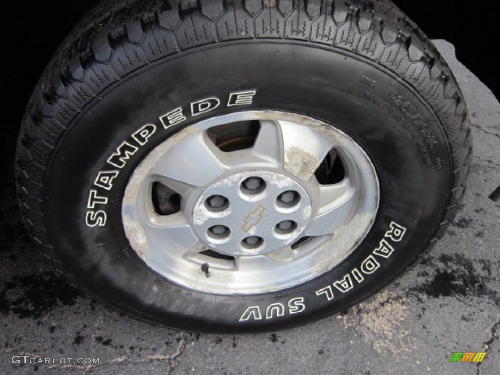 2003 Suburban 1500 LT 4x4 - Light Pewter Metallic / Tan/Neutral photo #9