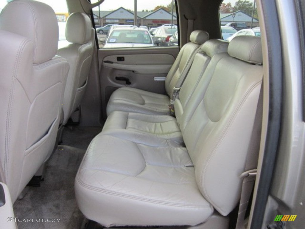 2003 Suburban 1500 LT 4x4 - Light Pewter Metallic / Tan/Neutral photo #14