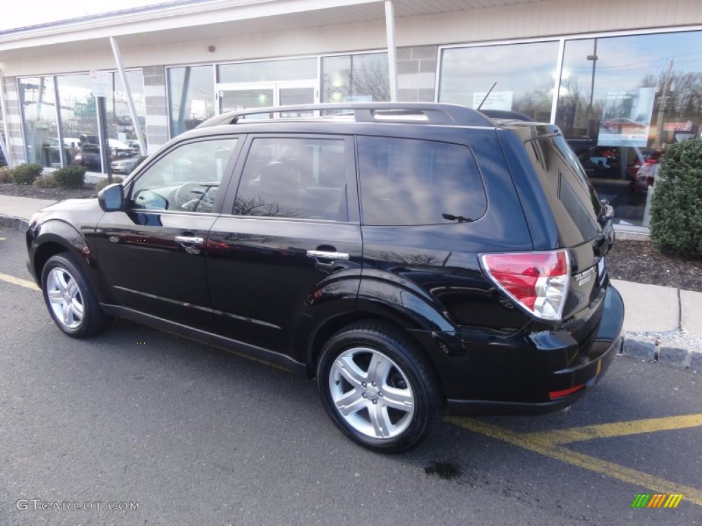 2010 Forester 2.5 X Limited - Obsidian Black Pearl / Black photo #4
