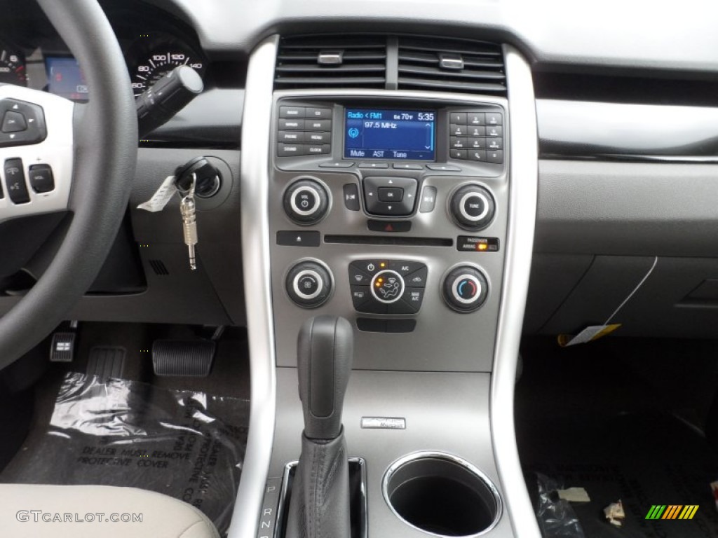2012 Ford Edge SE EcoBoost Controls Photo #59309396