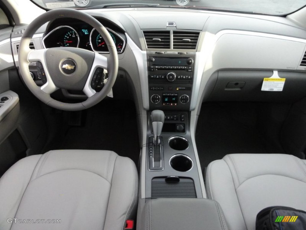 2012 Chevrolet Traverse LT Light Gray/Ebony Dashboard Photo #59311597