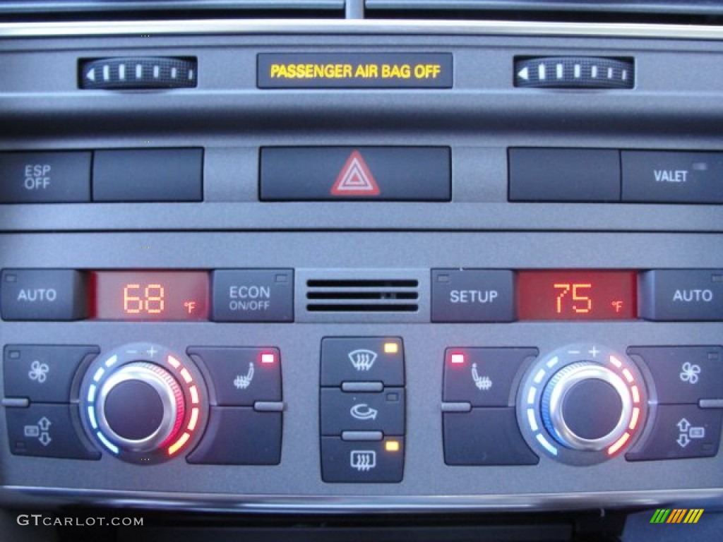 2006 Audi A6 4.2 quattro Sedan Controls Photo #59315051