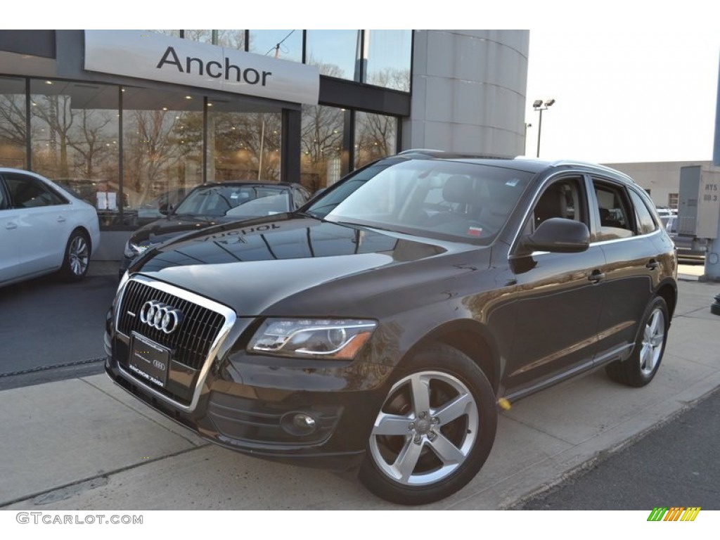 2009 Q5 3.2 Premium quattro - Brilliant Black / Black photo #1