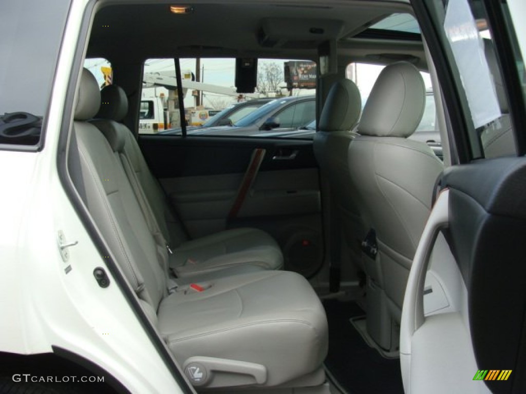 2010 Highlander Limited 4WD - Blizzard White Pearl / Ash photo #12