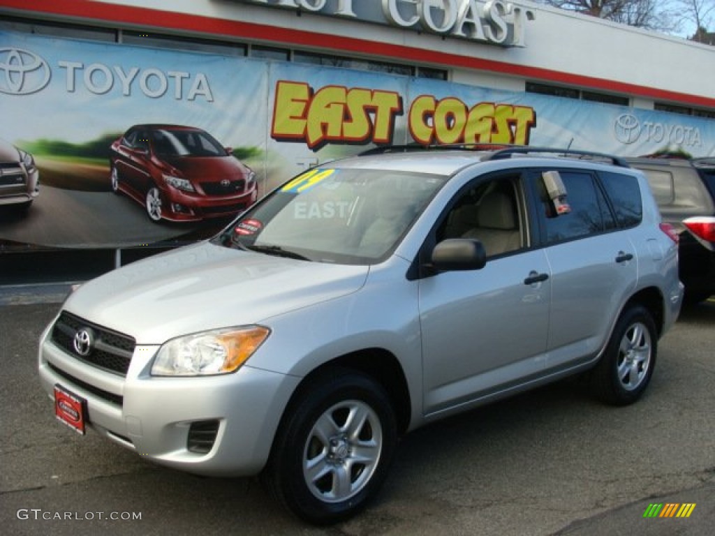 2009 RAV4 4WD - Classic Silver Metallic / Ash Gray photo #3