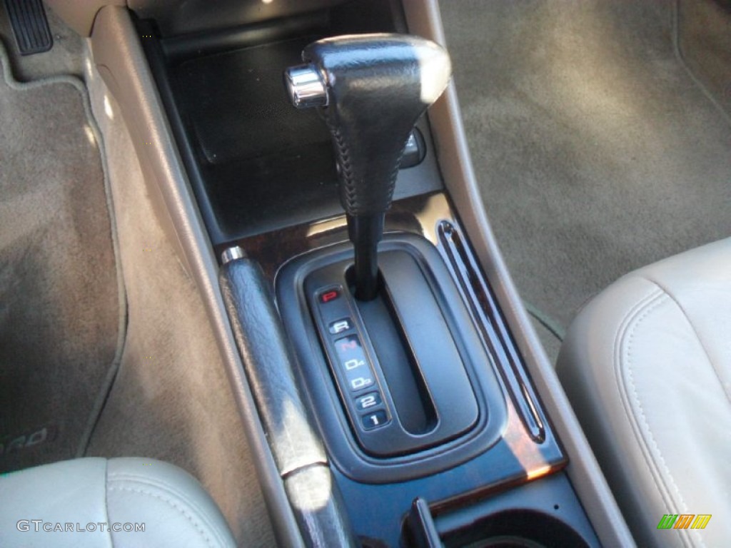 1999 Honda Accord EX-L Sedan Transmission Photos