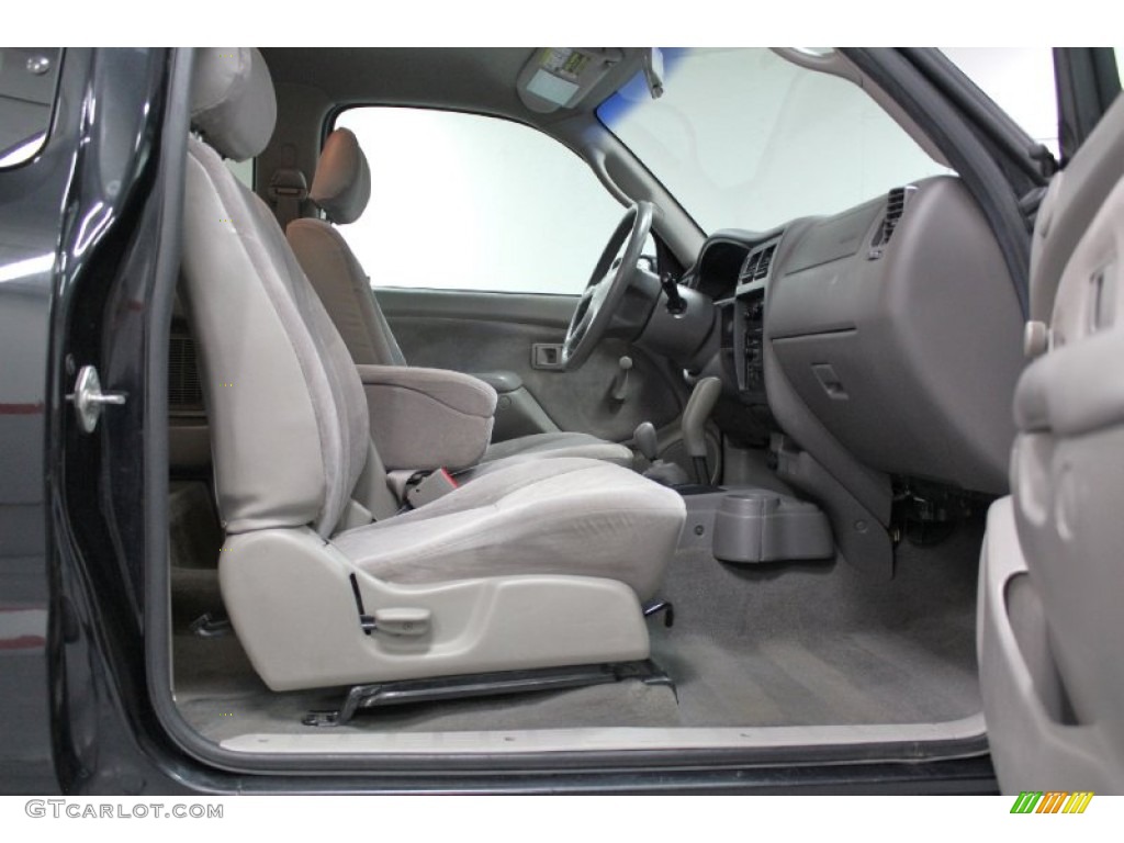 Charcoal Interior 2004 Toyota Tacoma SR5 Xtracab 4x4 Photo #59324377