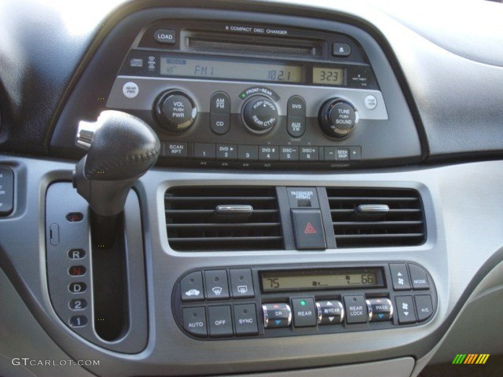 2006 Honda Odyssey EX-L Controls Photo #59328017
