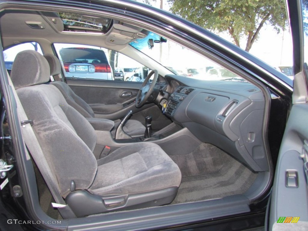 2000 Honda Accord EX Coupe Interior Photos