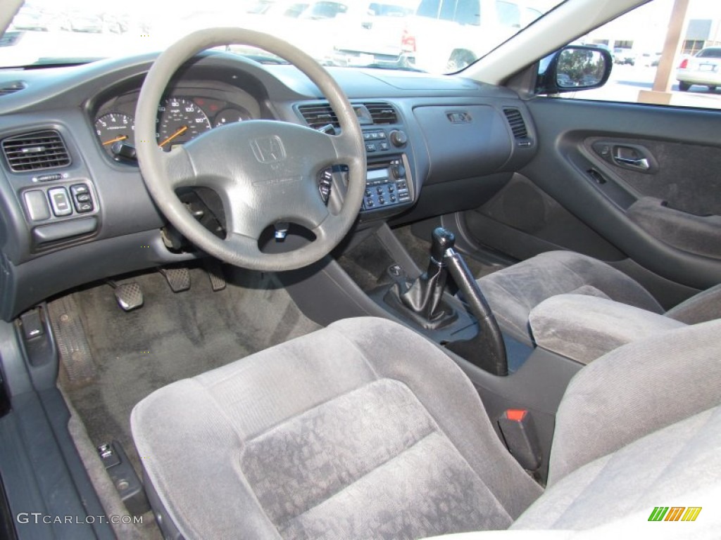 Charcoal Interior 2000 Honda Accord EX Coupe Photo #59328686
