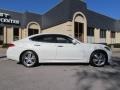 Moonlight White - M 37 Sedan Photo No. 4
