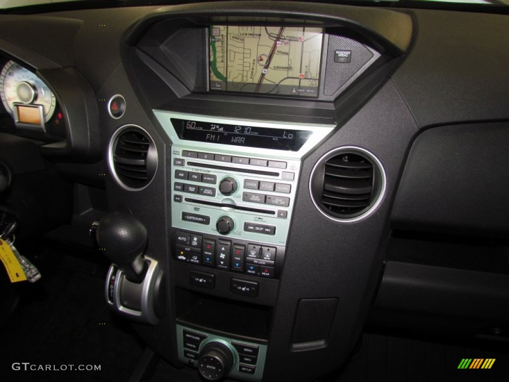 2011 Honda Pilot Touring Controls Photo #59330559