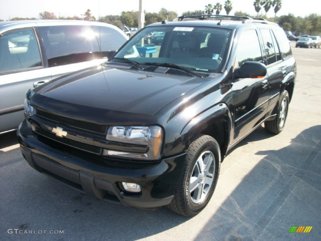 Black Chevrolet TrailBlazer