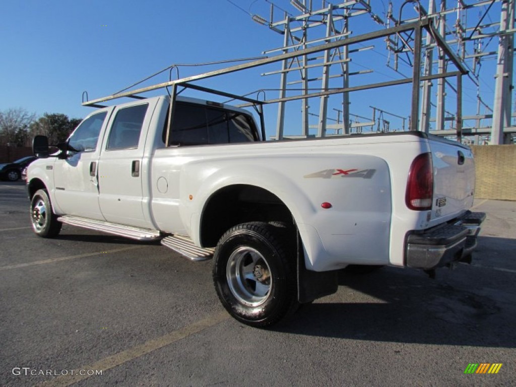 1999 F350 Super Duty XLT Crew Cab 4x4 Dually - Oxford White / Medium Prairie Tan photo #2