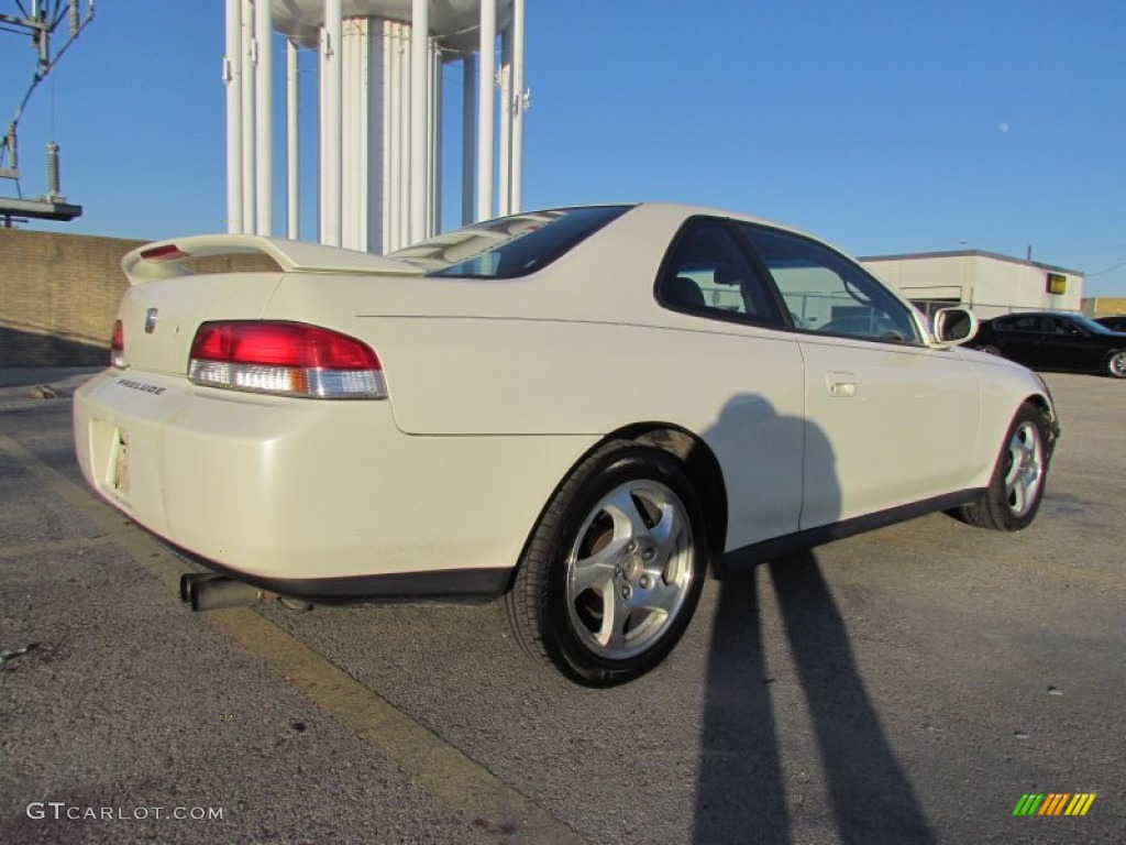 2001 Prelude  - Premium White Pearl / Black photo #3