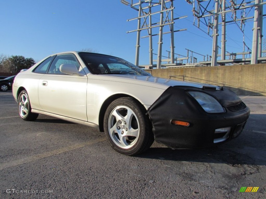 2001 Prelude  - Premium White Pearl / Black photo #5