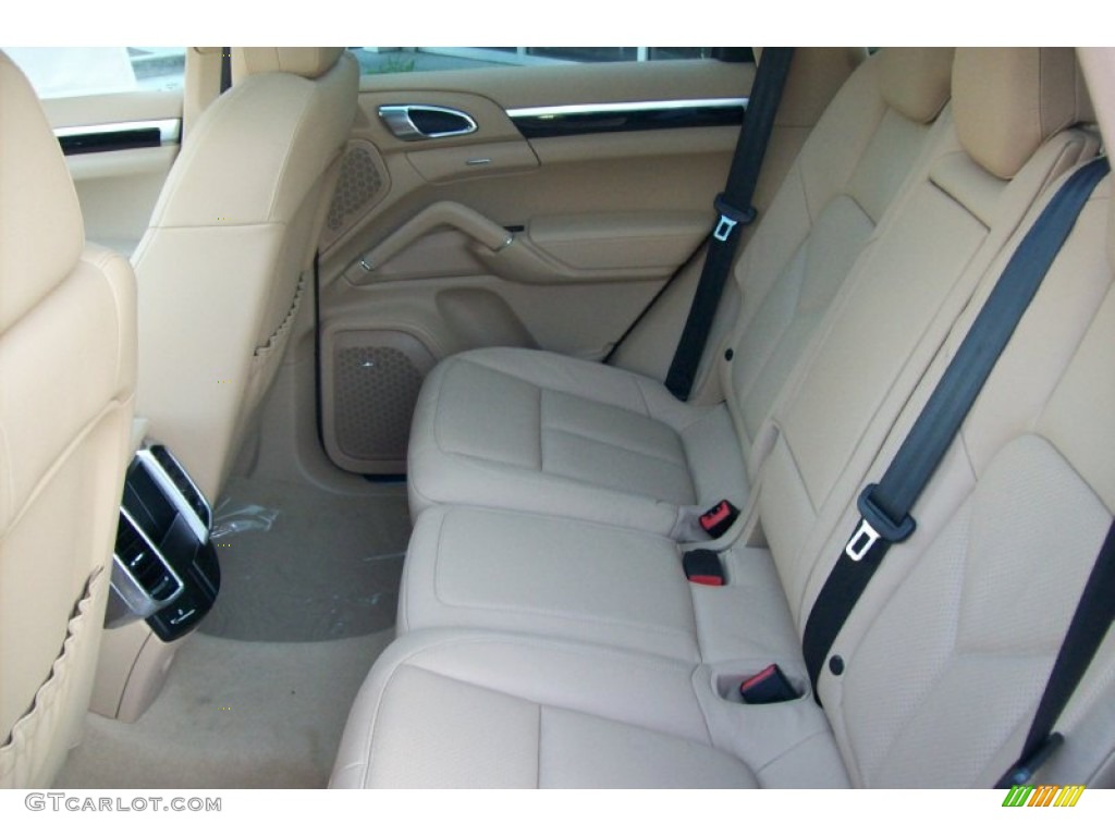 Luxor Beige Interior 2012 Porsche Cayenne S Hybrid Photo #59335645