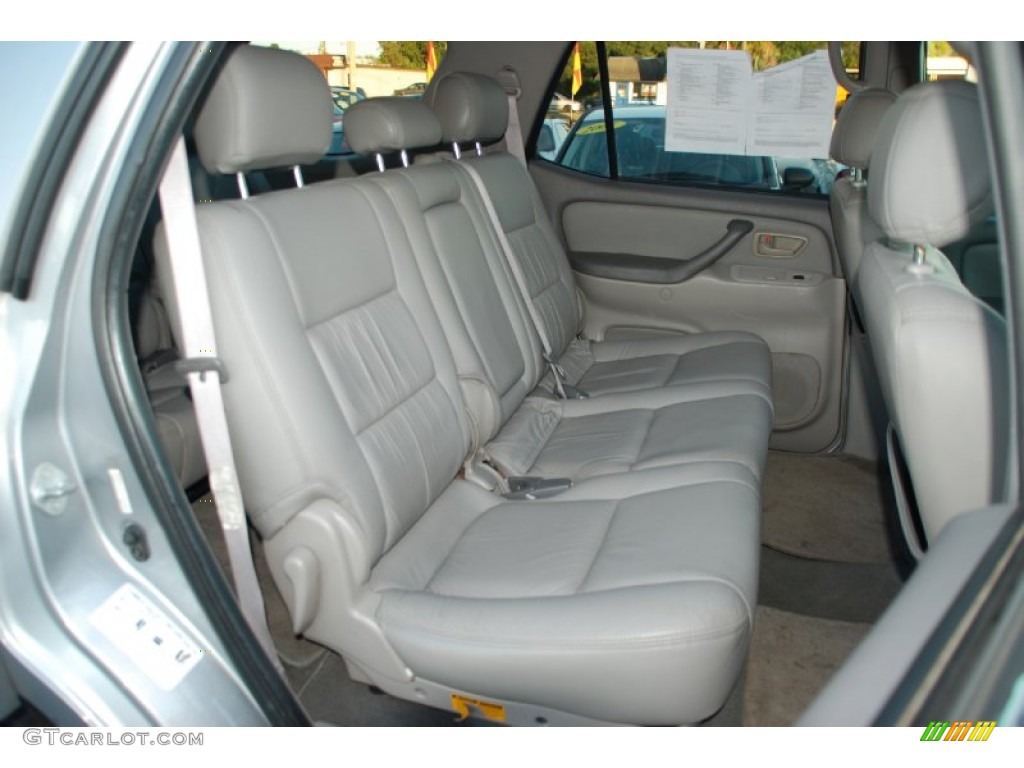 Oak Interior 2001 Toyota Sequoia SR5 Photo #59336095