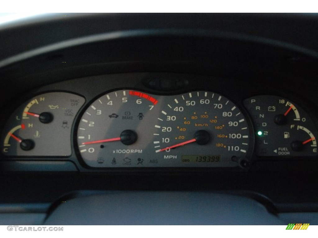 2001 Toyota Sequoia SR5 Gauges Photos