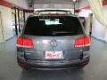 Offroad Grey Metallic - Touareg V8 Photo No. 3