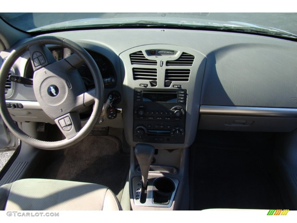 2005 Malibu LT V6 Sedan - Galaxy Silver Metallic / Gray photo #26