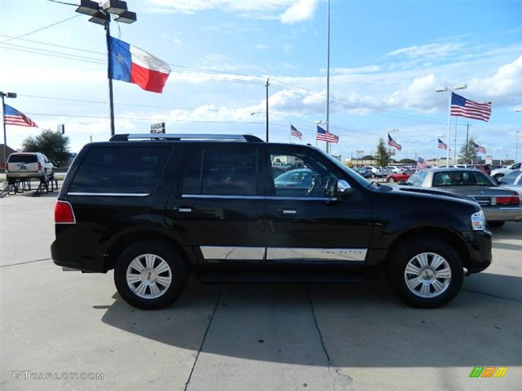 2008 Navigator Luxury - Black / Charcoal Black photo #4