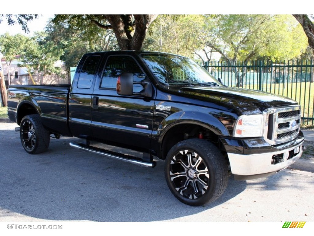 2007 F250 Super Duty FX4 SuperCab 4x4 - Black / Medium Flint photo #16