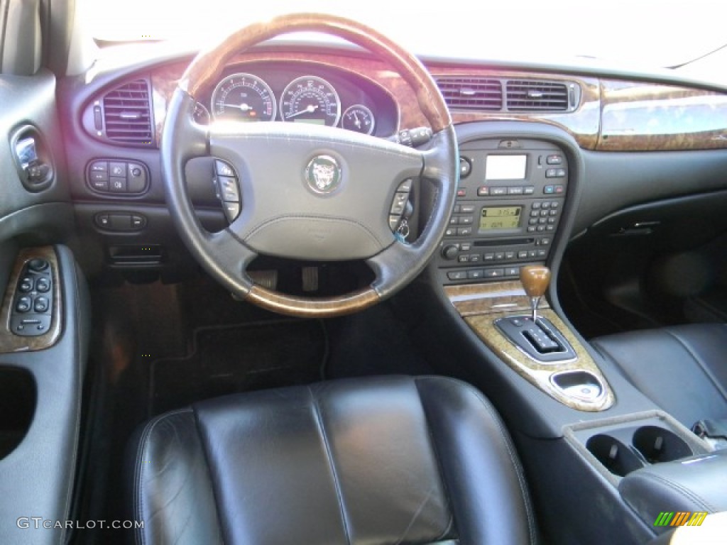 2005 Jaguar S-Type 4.2 Charcoal Dashboard Photo #59343145