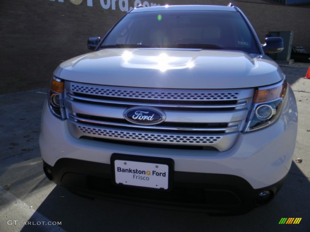 2012 Explorer XLT EcoBoost - White Suede / Medium Light Stone photo #2