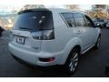 Diamond White Pearl - Outlander GT 4WD Photo No. 6