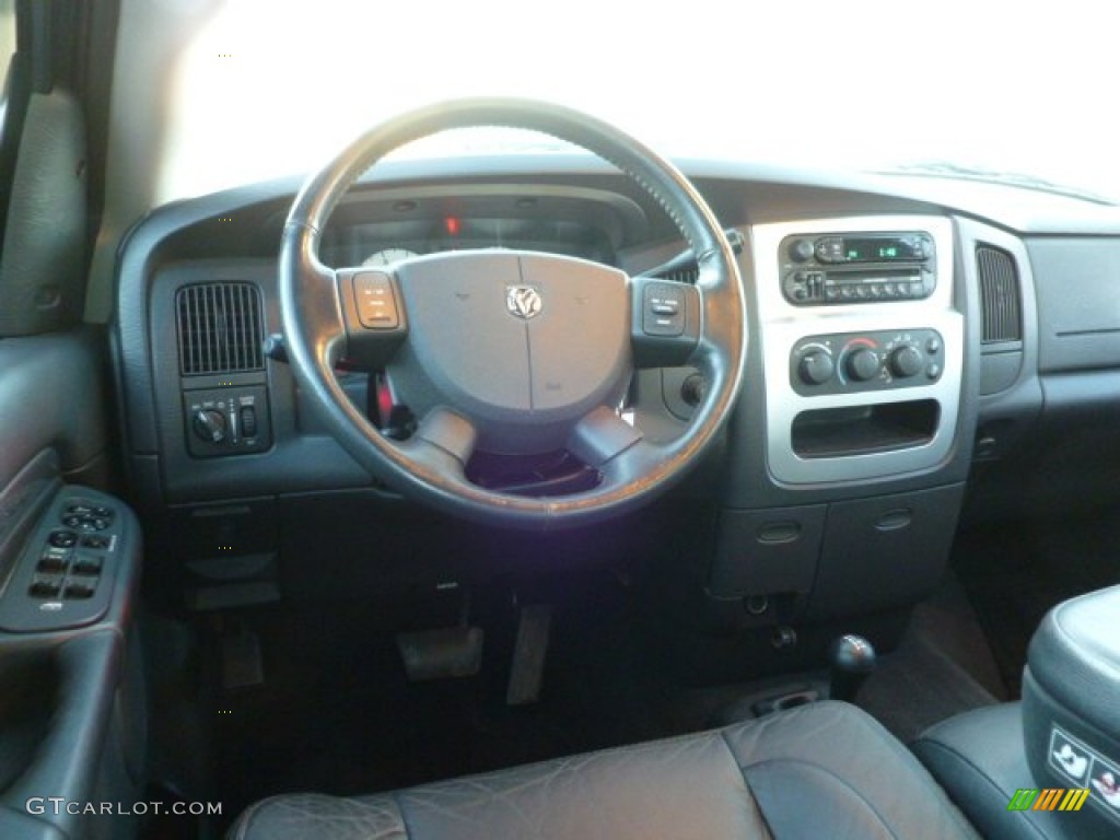 2004 Ram 1500 Laramie Quad Cab 4x4 - Graphite Metallic / Dark Slate Gray photo #14