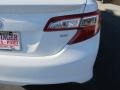 Super White - Camry SE Photo No. 6