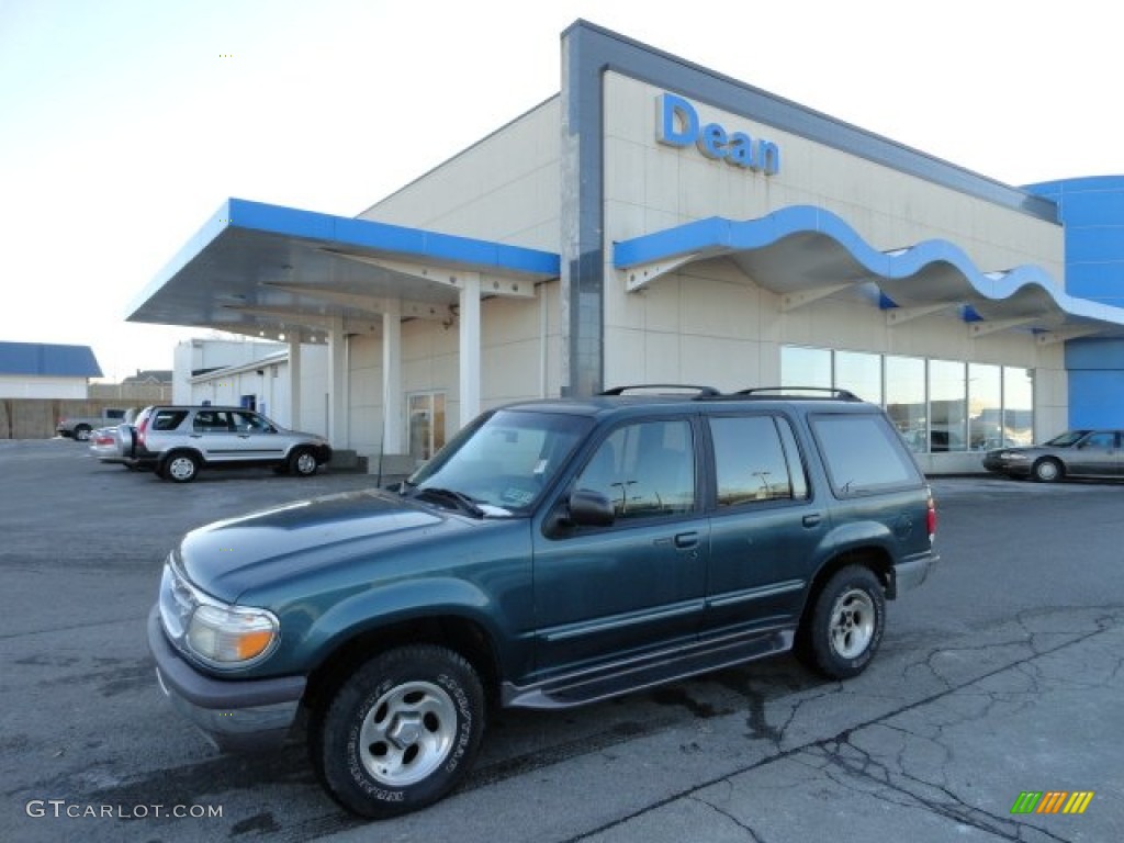 Medium Willow Green Metallic Ford Explorer