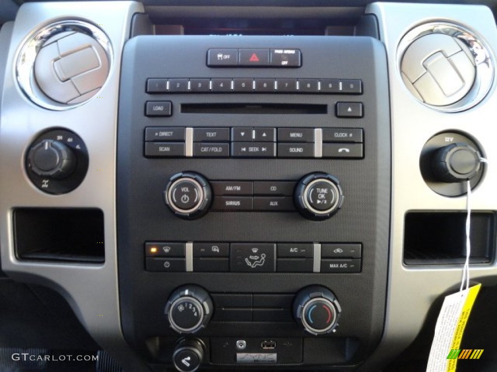 2012 Ford F150 XLT SuperCab 4x4 Controls Photo #59351422