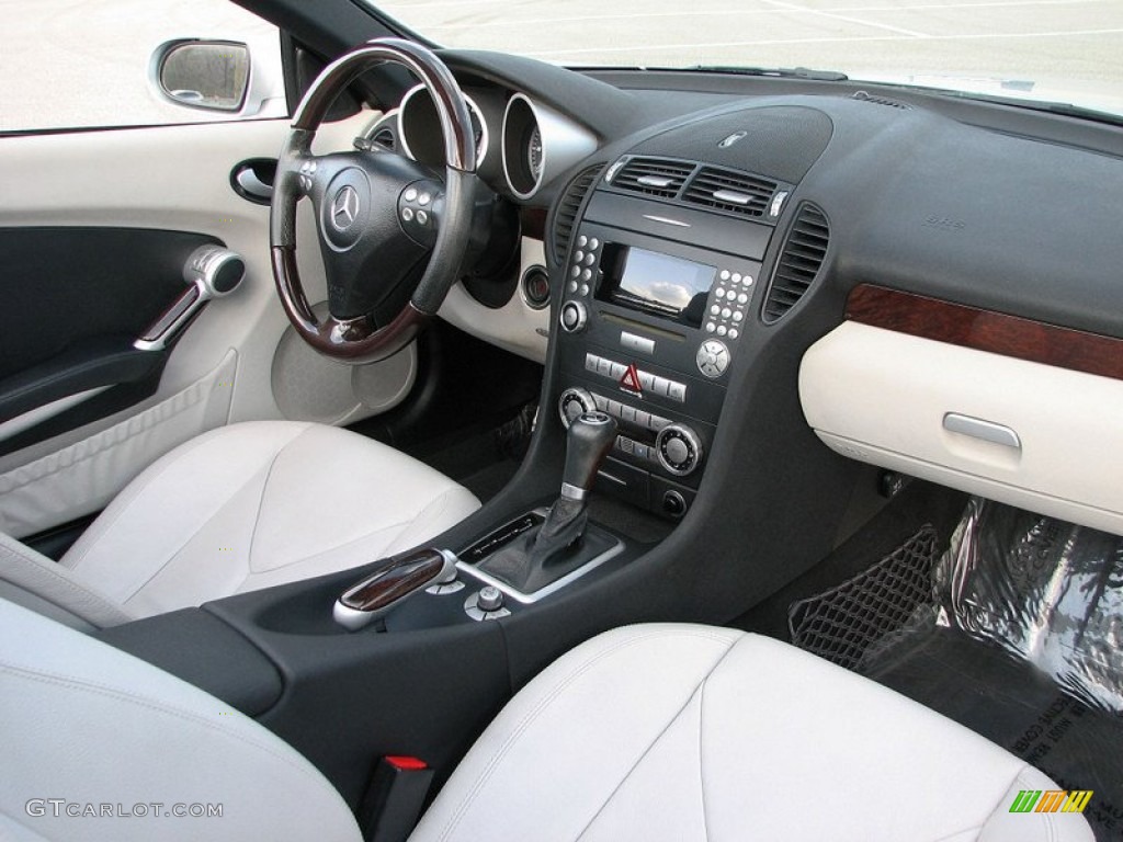 2006 Mercedes-Benz SLK 280 Roadster Ash Dashboard Photo #59355163