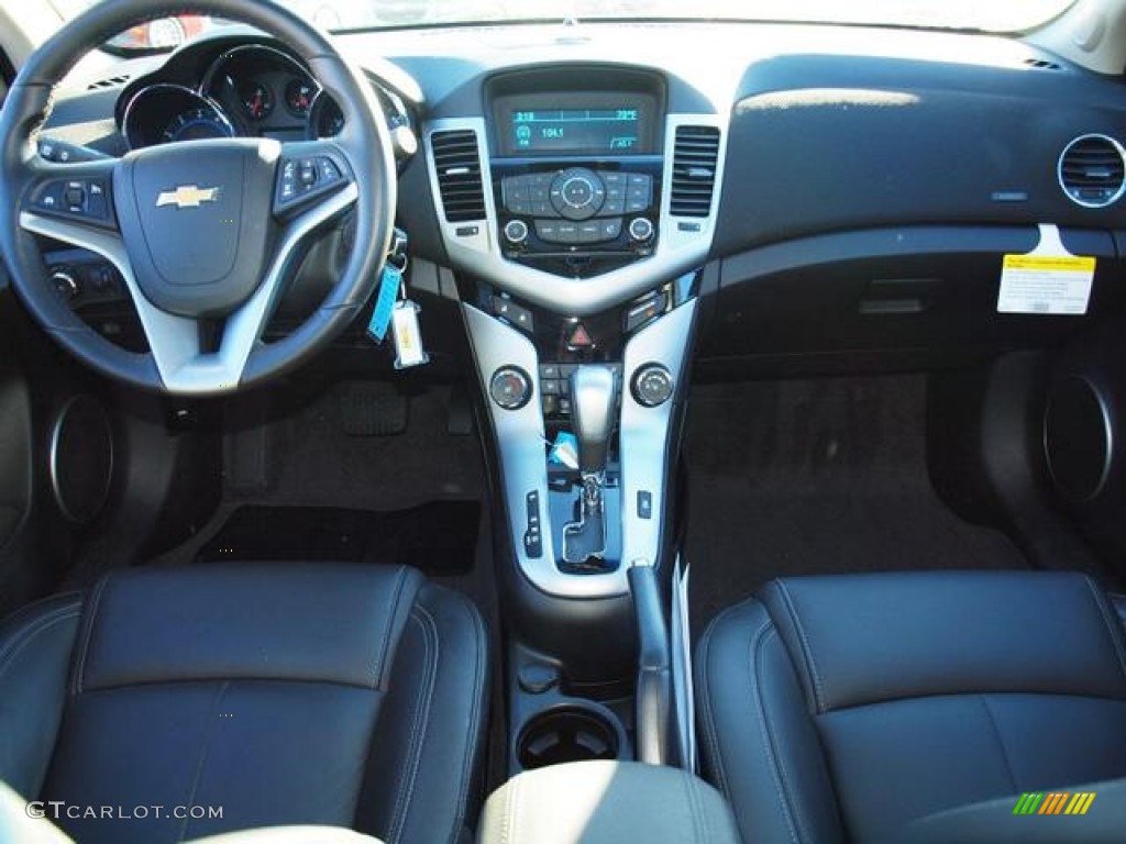 2011 Chevrolet Cruze LT Jet Black Leather Dashboard Photo #59357884