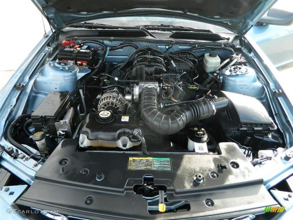 2006 Mustang V6 Premium Coupe - Windveil Blue Metallic / Dark Charcoal photo #23